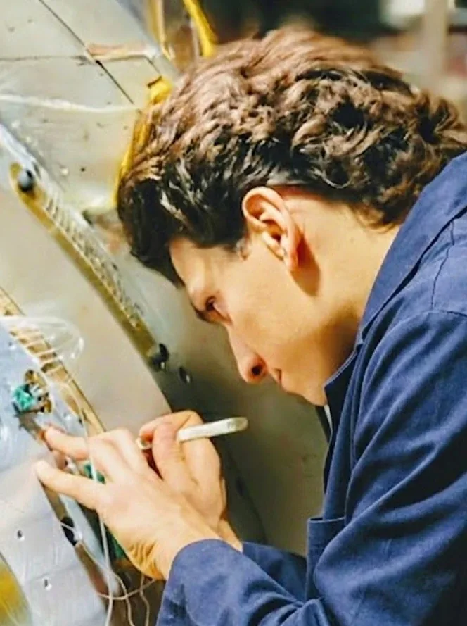 Lucas Rey working on aerothermal test equipment at the Oxford Thermofluids Institute